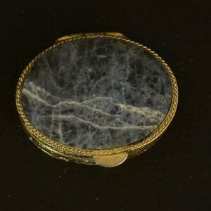 Vintage pill box / trinket box